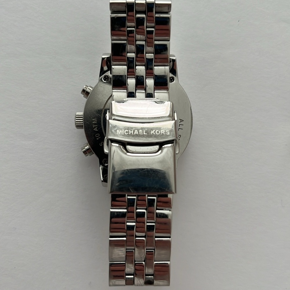 Michael Kors ladies watch! - Picture 6 of 11